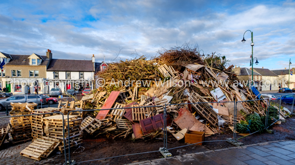 Biggar Bonfire 2018 - picture © copyright Andrew Wilson - all rights reserved